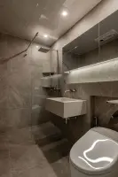 그레이톤 포세린타일 호텔식 모던 욕실 인테리어